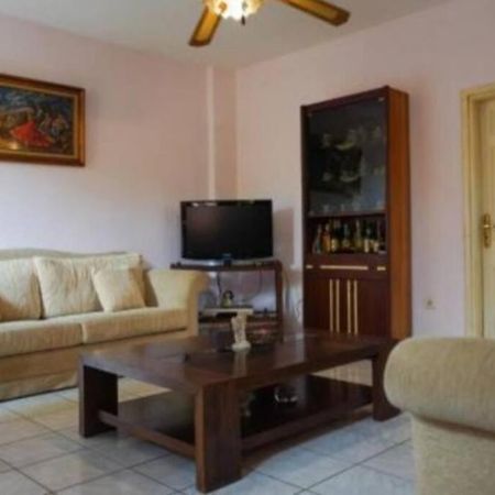 George 'S Nest Apartment Agios Spyridon  Exterior foto