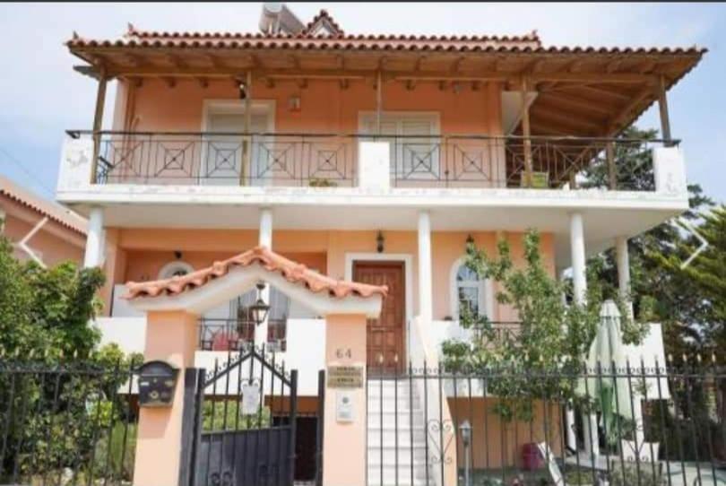 George 'S Nest Apartment Agios Spyridon  Exterior foto
